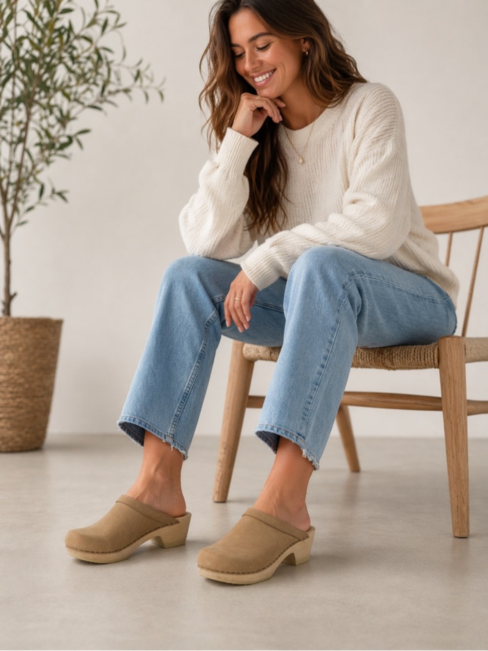 NO.6 old school mid heel clog in bone sz 38 - Picture 2 of 11